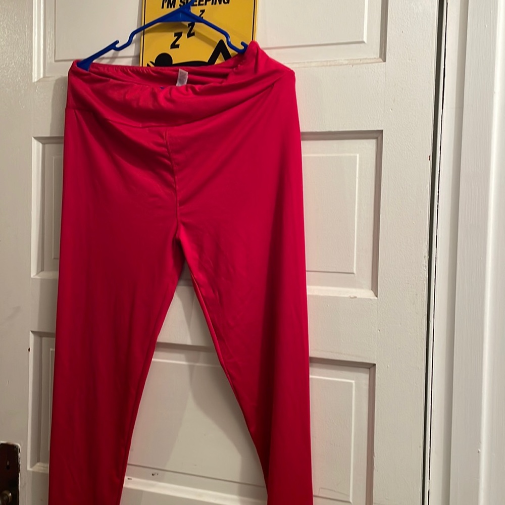 Red leggings